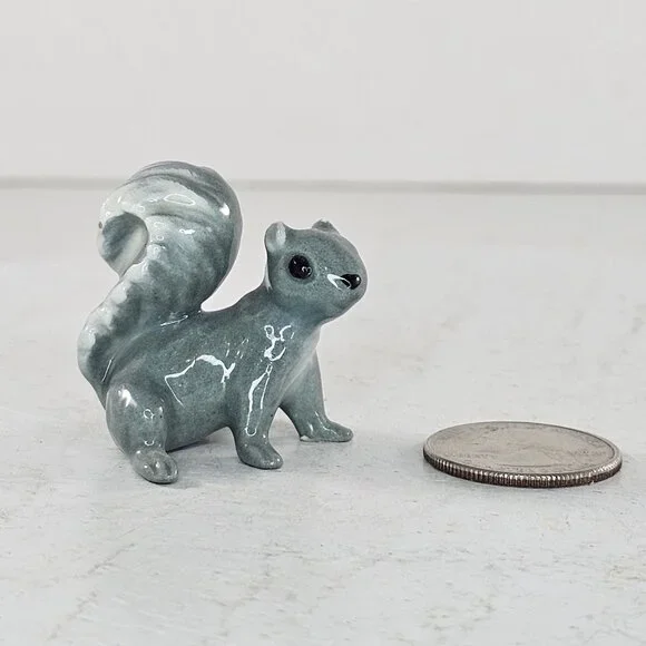 Hagen Renaker Grey Squirrel Mama Miniature Figurine Vintage - Picture 2 of 8